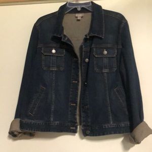 Denim  Jean Jacket looks great goes with so many styles